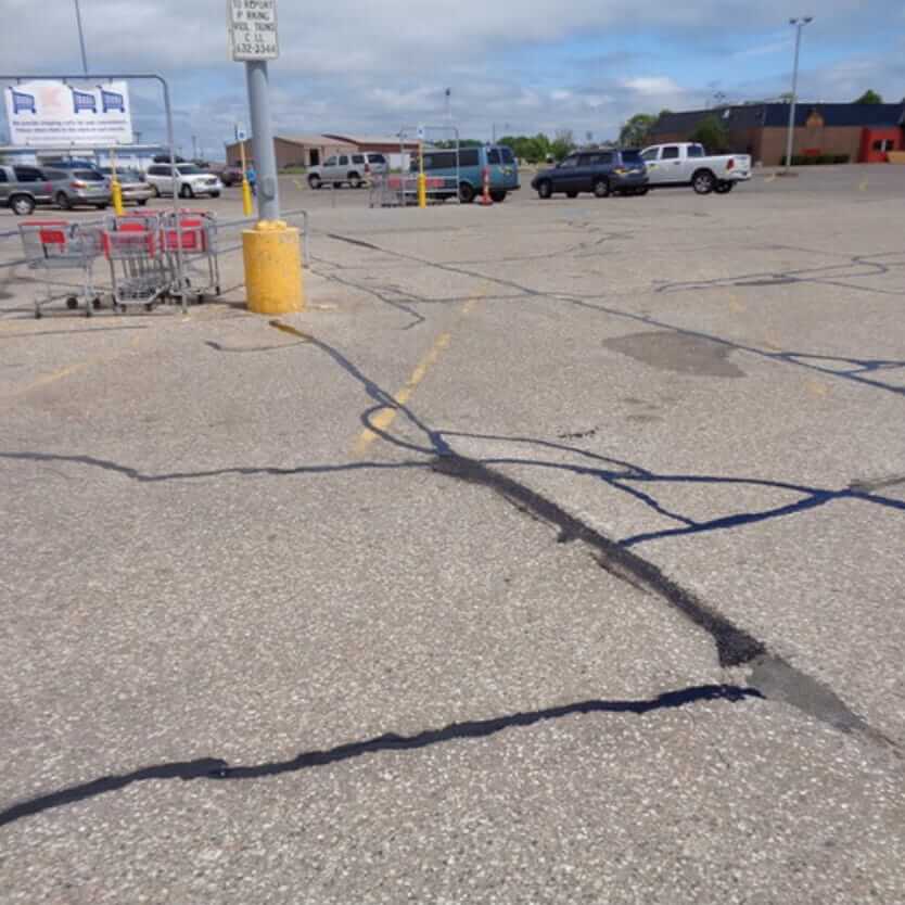 indianapolis parking lot crack repair